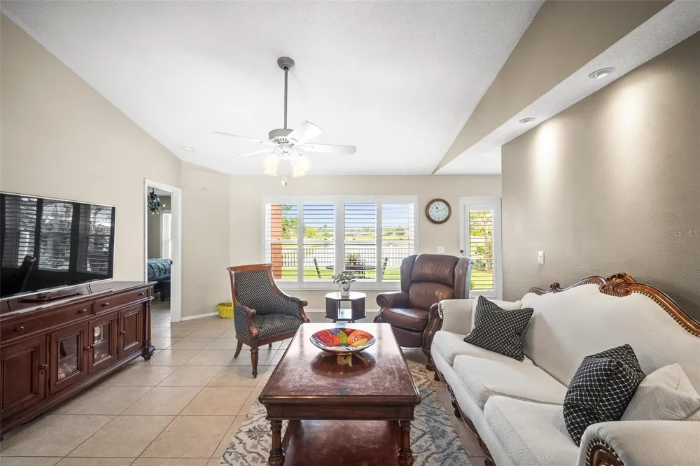 4194 BANBURY CIRCLE Parrish, FL 34219