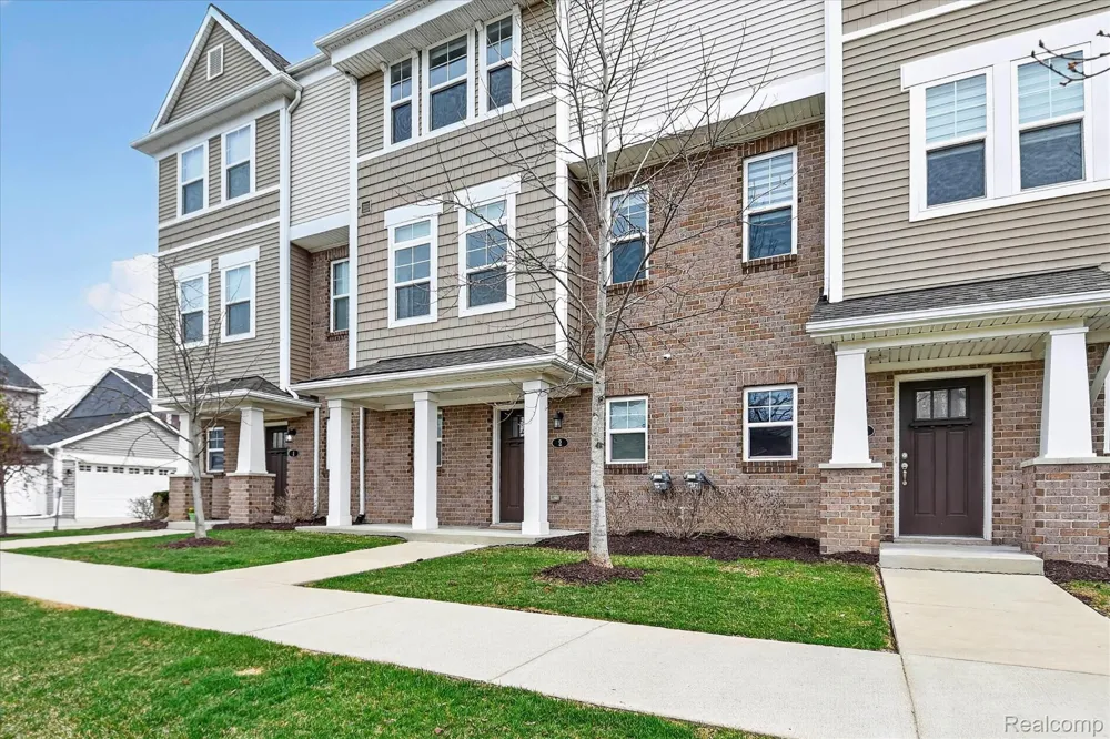 2500 Normandy Road #2 Royal Oak City, MI 48073