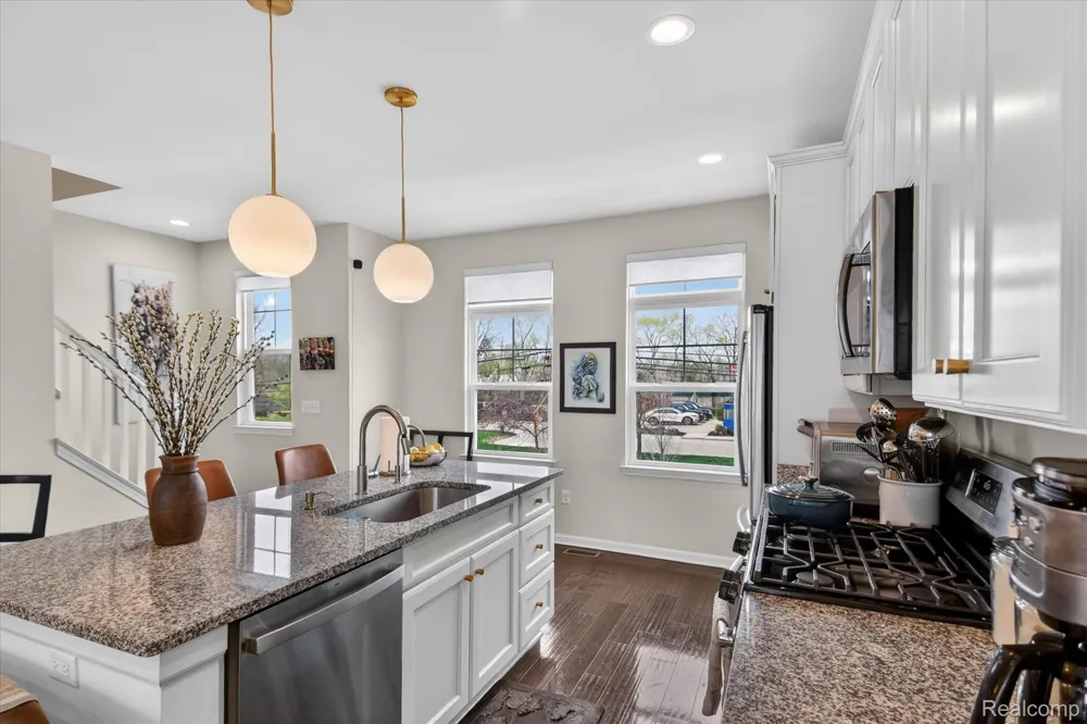 2500 Normandy Road #2 Royal Oak City, MI 48073