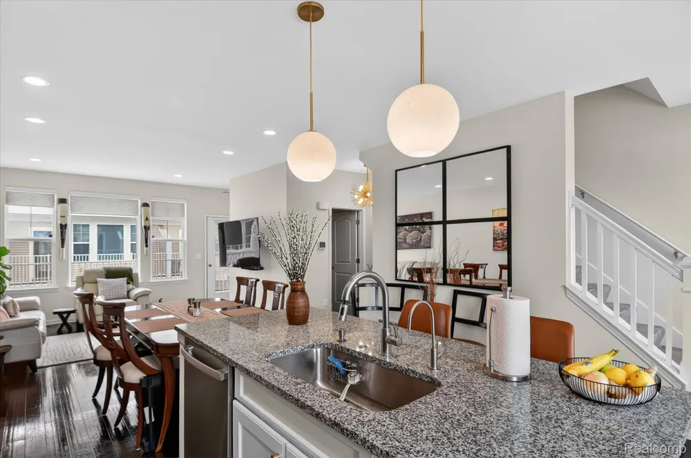 2500 Normandy Road #2 Royal Oak City, MI 48073