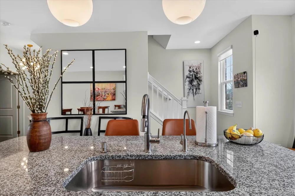 2500 Normandy Road #2 Royal Oak City, MI 48073