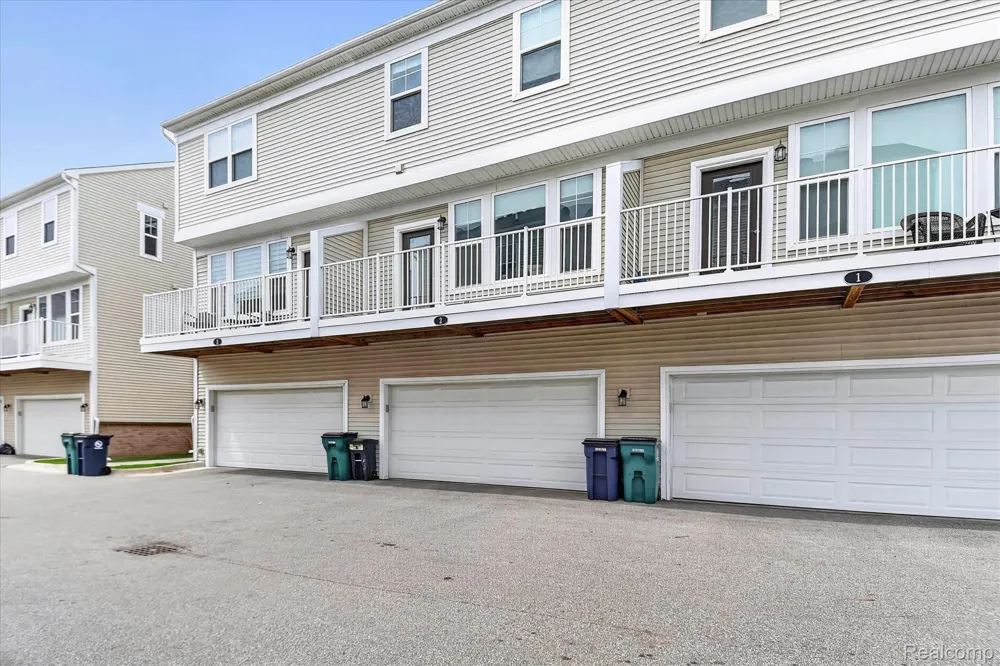 2500 Normandy Road #2 Royal Oak City, MI 48073