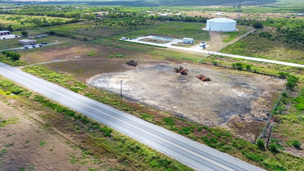 9675 Hwy 142 Maxwell, TX 78656