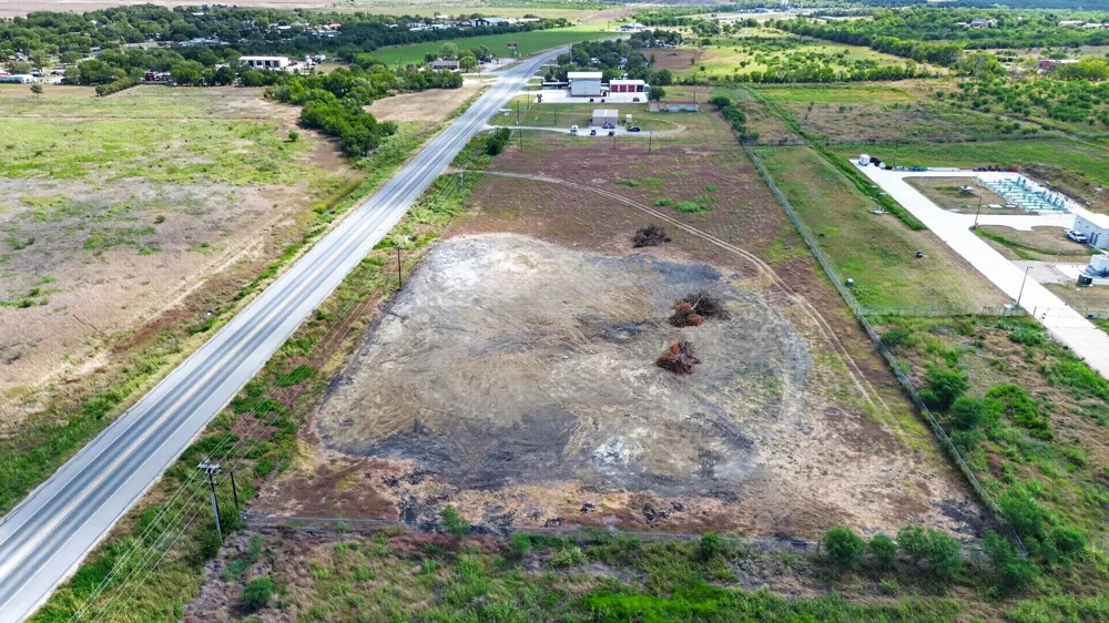 9675 Hwy 142 Maxwell, TX 78656