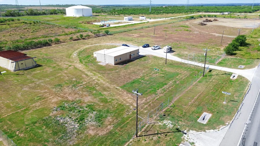 9675 Hwy 142 Maxwell, TX 78656