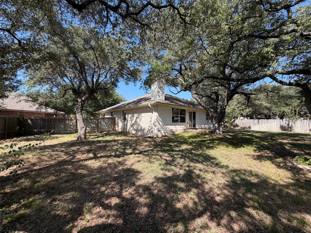 1315 Tumbling River Drive Leander, TX 78641