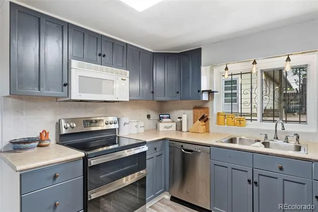 2327 Condor Street Colorado Springs, CO 80909