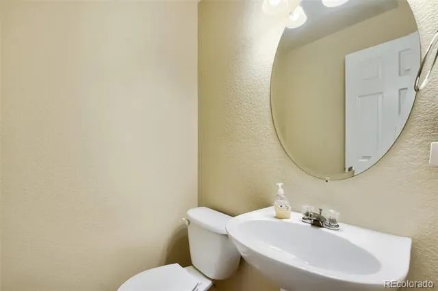 9404 Ashbury Circle #103 Parker, CO 80134