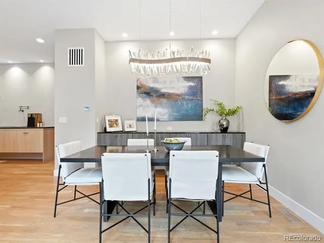 61 Magnolia Way Denver, CO 80230