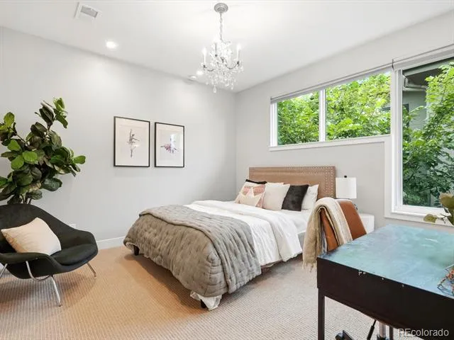 61 Magnolia Way Denver, CO 80230