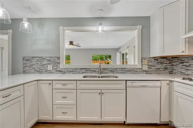 234 Crestridge Avenue Colorado Springs, CO 80906