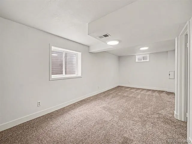 930 Hemlock Way Broomfield, CO 80020
