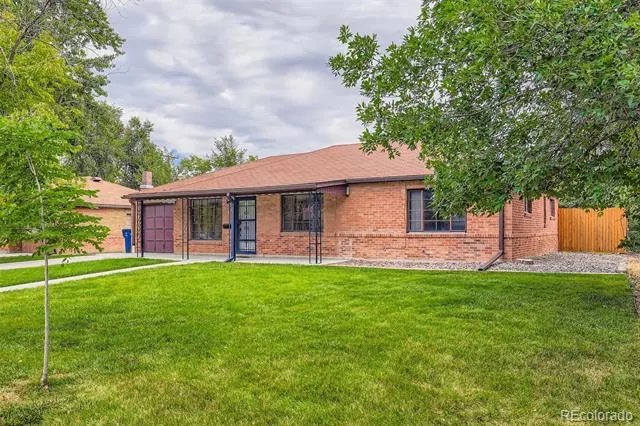 884 Troy Street Aurora, CO 80011