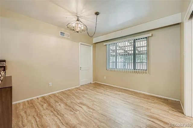 884 Troy Street Aurora, CO 80011