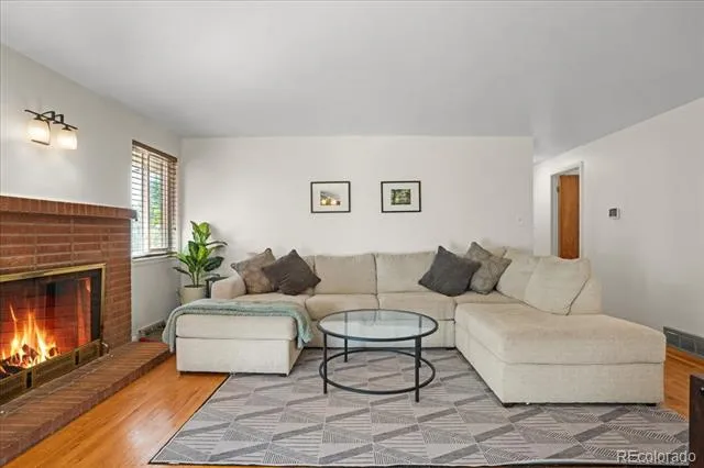 3062 S Hobart Way Denver, CO 80227