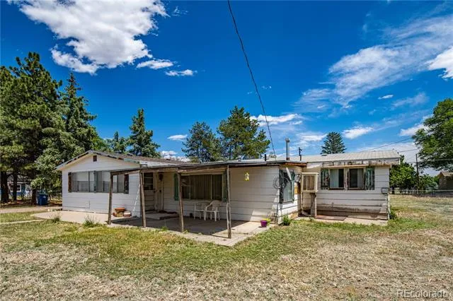 1535 Chestnut Street Canon City, CO 81212