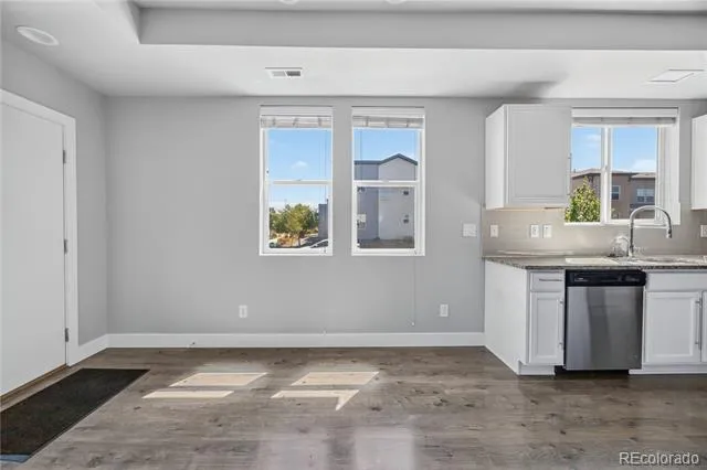 16073 E Warner Place Denver, CO 80239