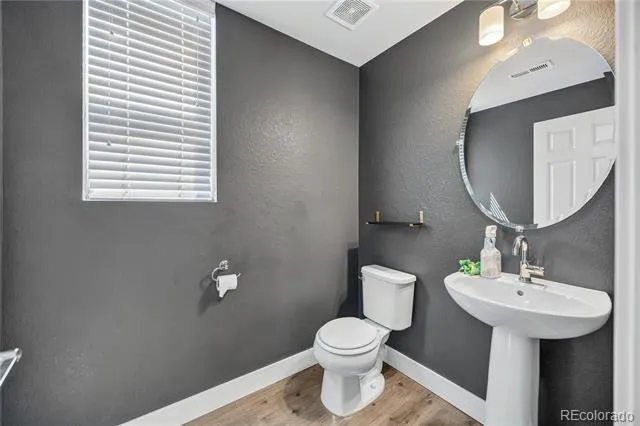 16073 E Warner Place Denver, CO 80239