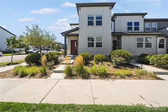 16073 E Warner Place Denver, CO 80239