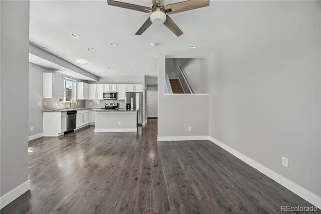 16073 E Warner Place Denver, CO 80239