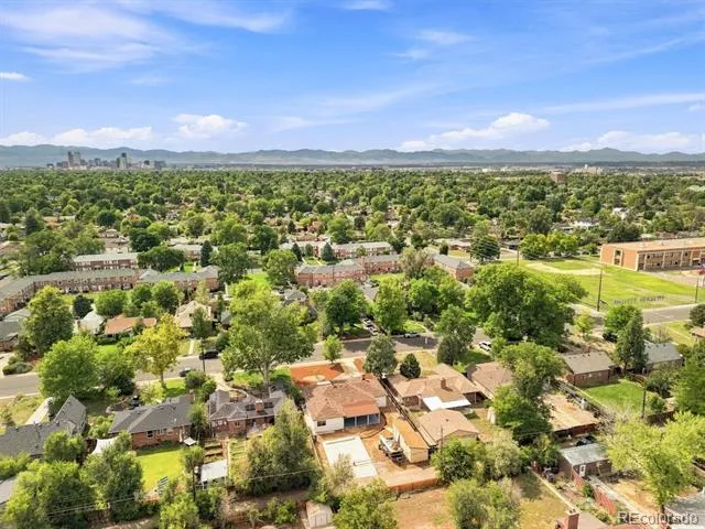 2850 Kearney Street Denver, CO 80207