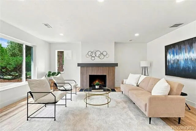 2850 Kearney Street Denver, CO 80207