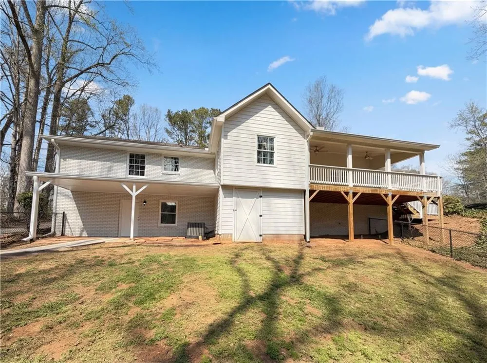 174 Lovelace Lane Ball Ground, GA 30107