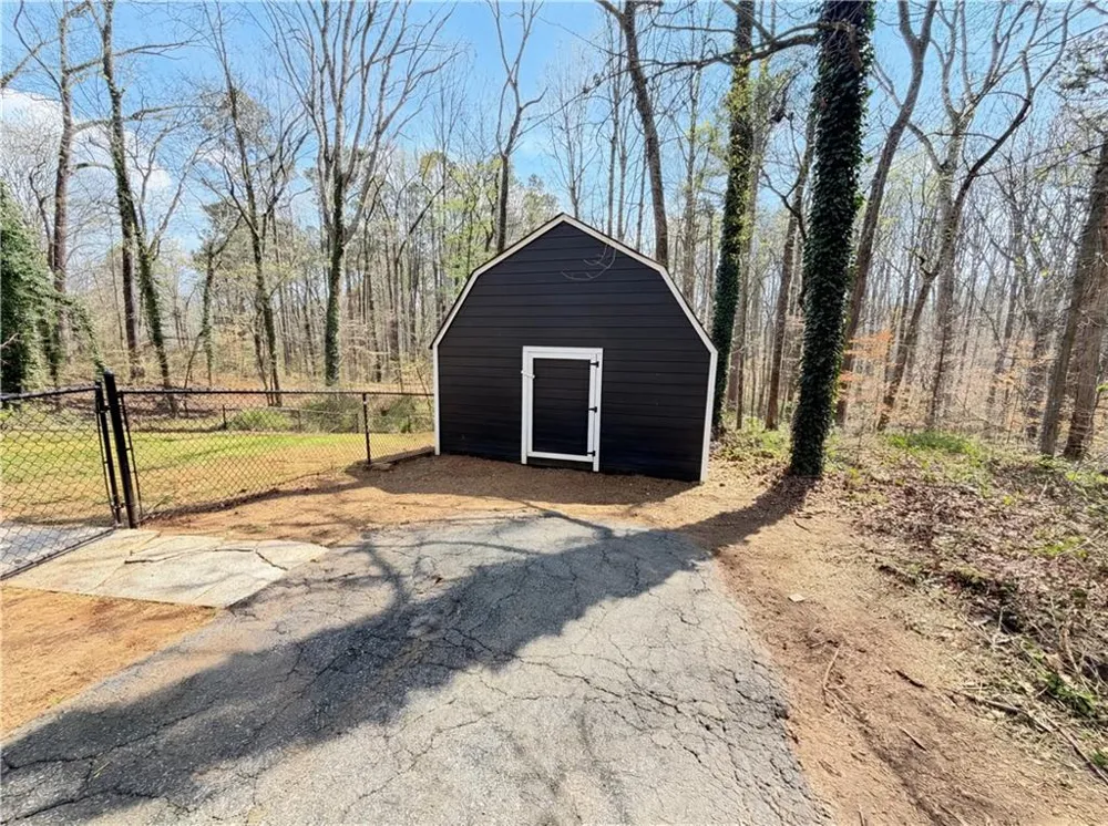 174 Lovelace Lane Ball Ground, GA 30107