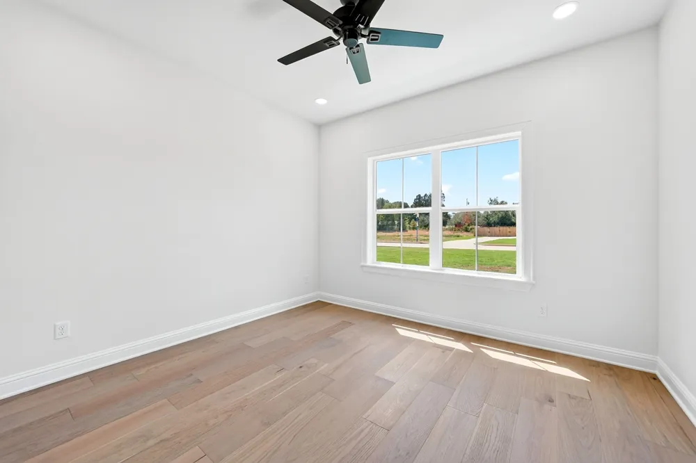 305 Grace Lane Athens, TX 75751