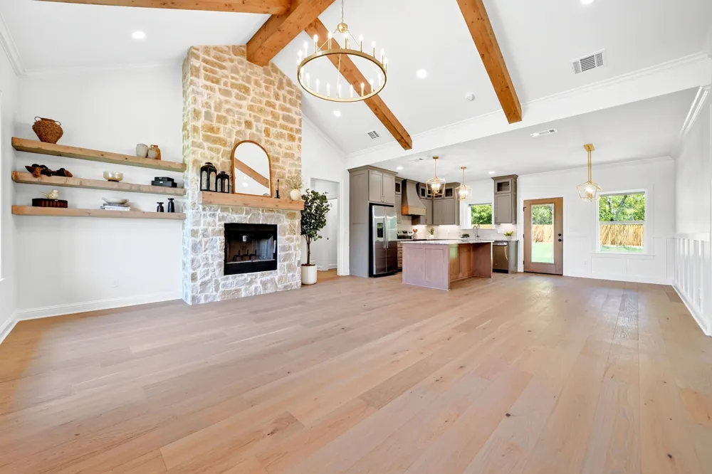 305 Grace Lane Athens, TX 75751