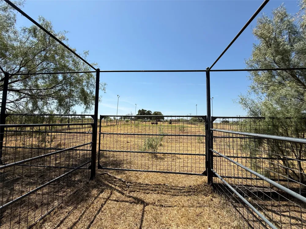 2181 Fm 1476 Dublin, TX 76446