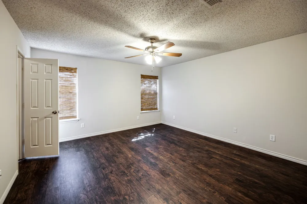1561 Knottingham Drive Little Elm, TX 75068