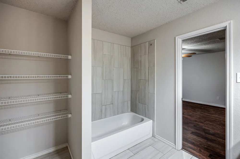 1561 Knottingham Drive Little Elm, TX 75068