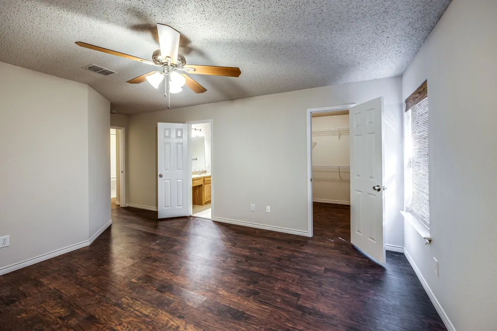 1561 Knottingham Drive Little Elm, TX 75068