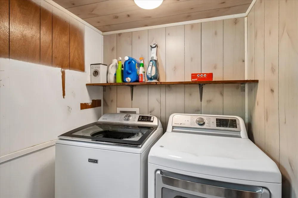 1501 Andy Thomas Road Whitewright, TX 75491