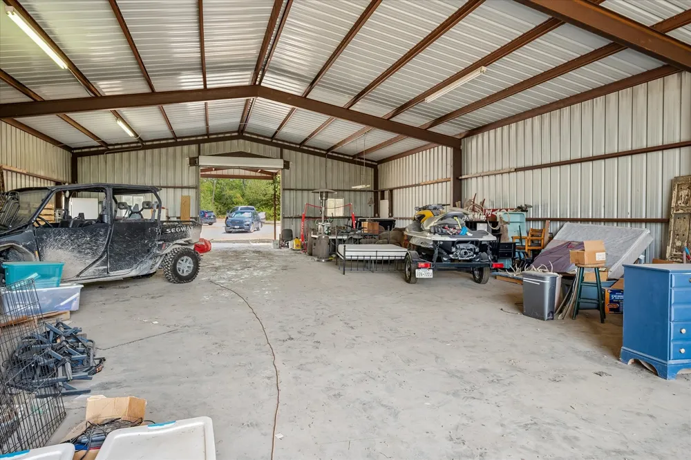 1501 Andy Thomas Road Whitewright, TX 75491