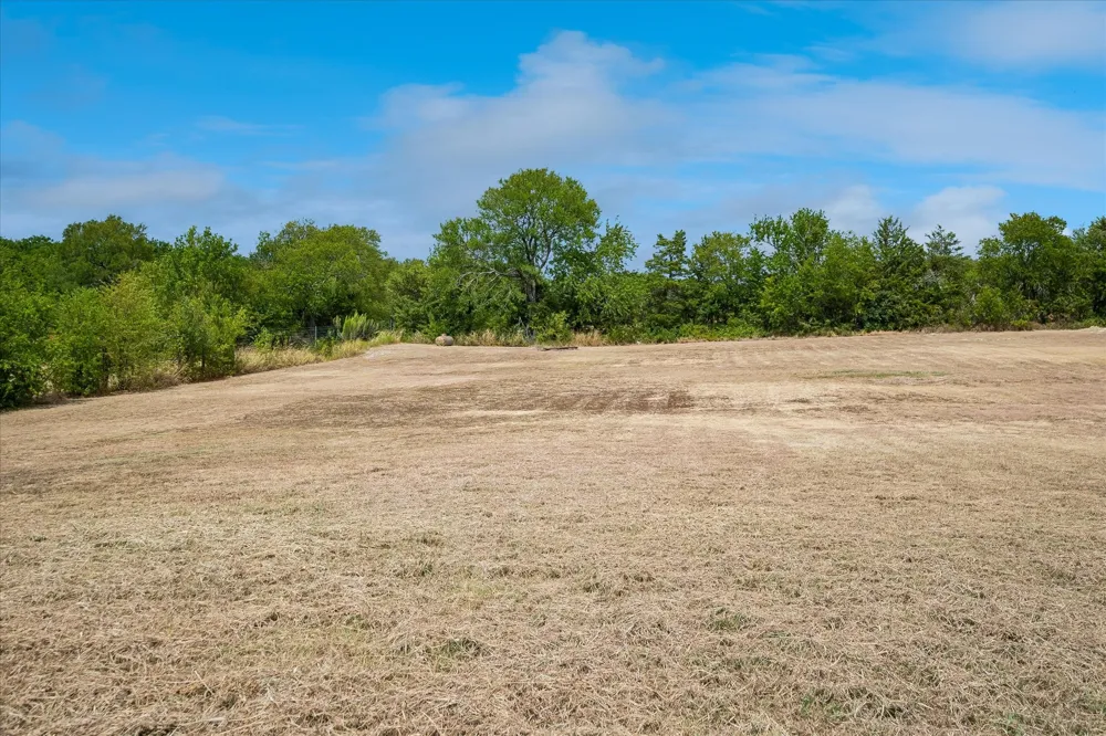 1501 Andy Thomas Road Whitewright, TX 75491