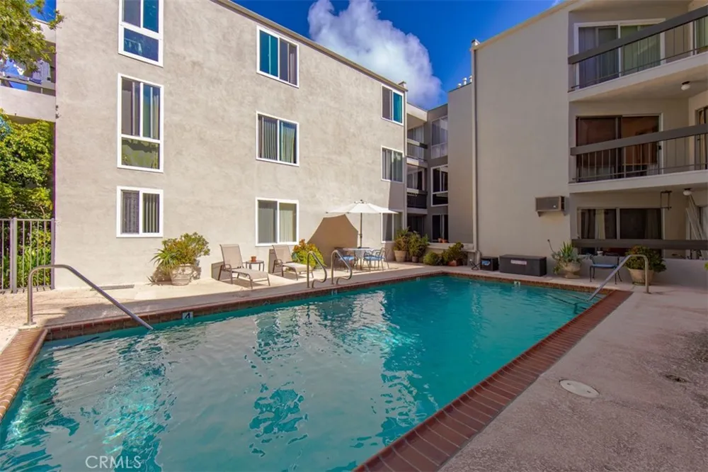 28121 Highridge #211 Rancho Palos Verdes, CA 90275