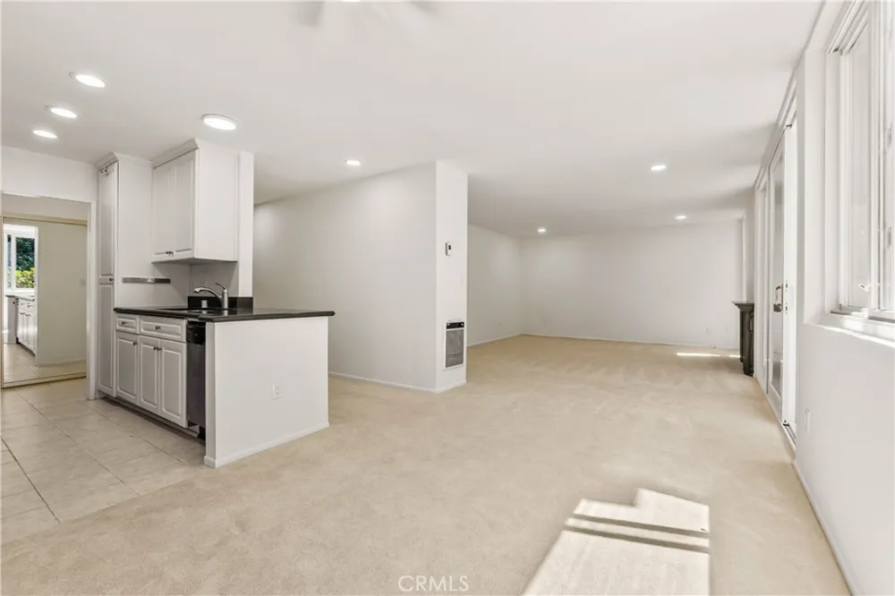 28121 Highridge #211 Rancho Palos Verdes, CA 90275
