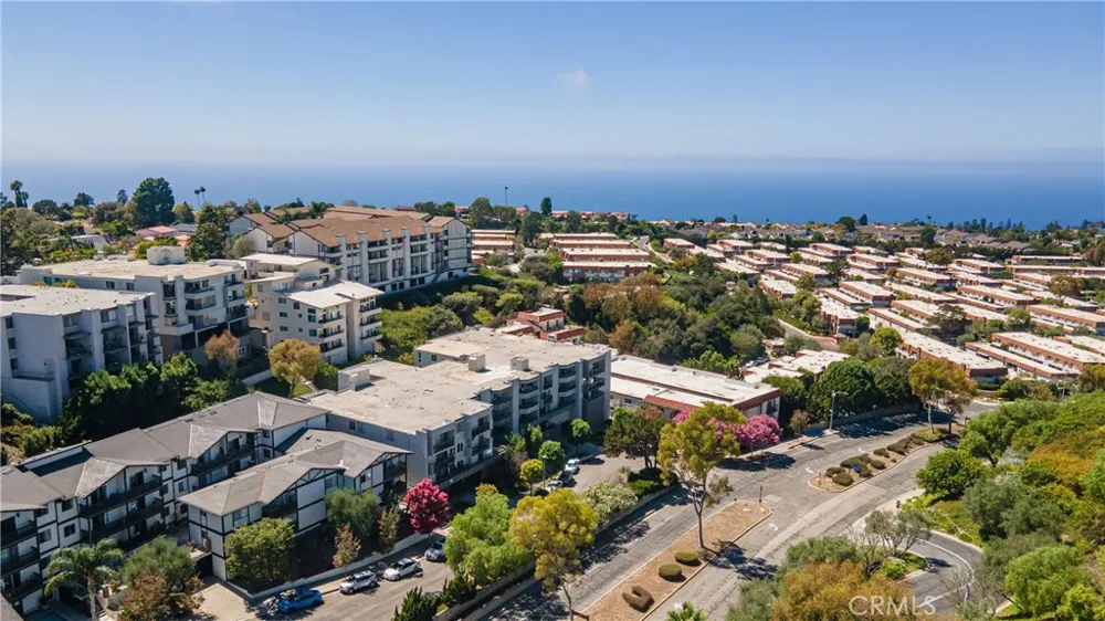 28121 Highridge #211 Rancho Palos Verdes, CA 90275