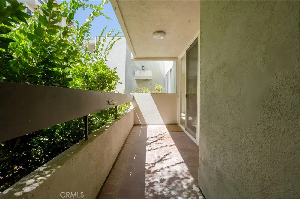 28121 Highridge #211 Rancho Palos Verdes, CA 90275
