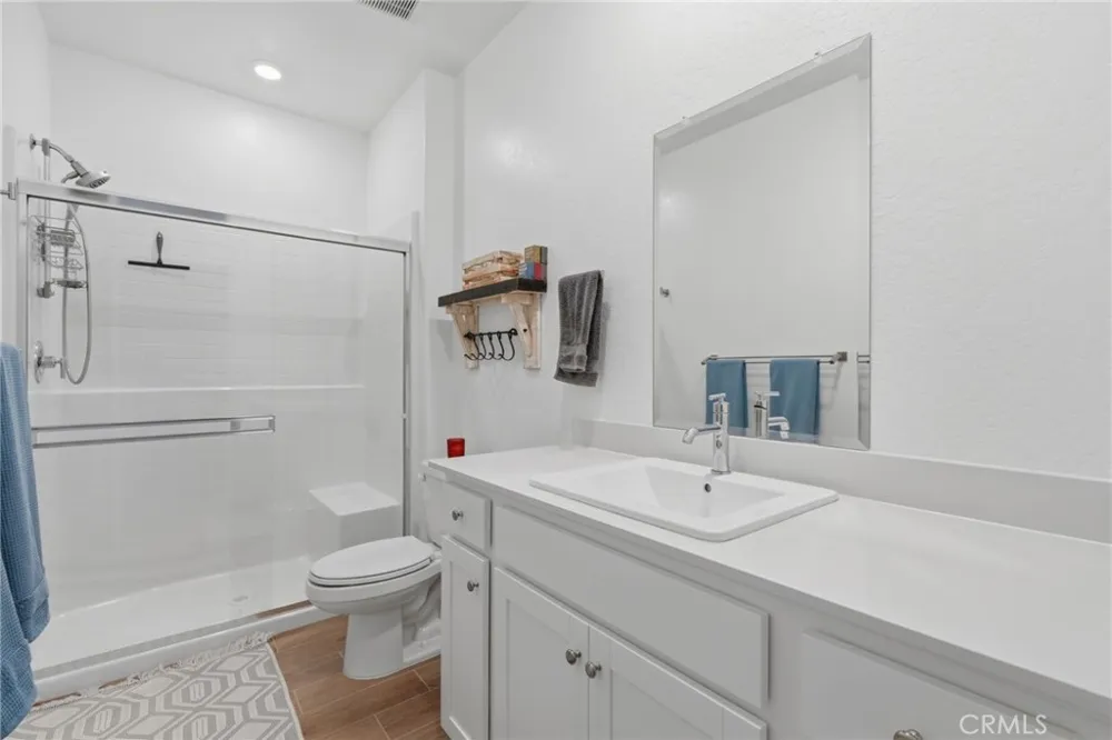 432 University Drive Lemoore, CA 93245