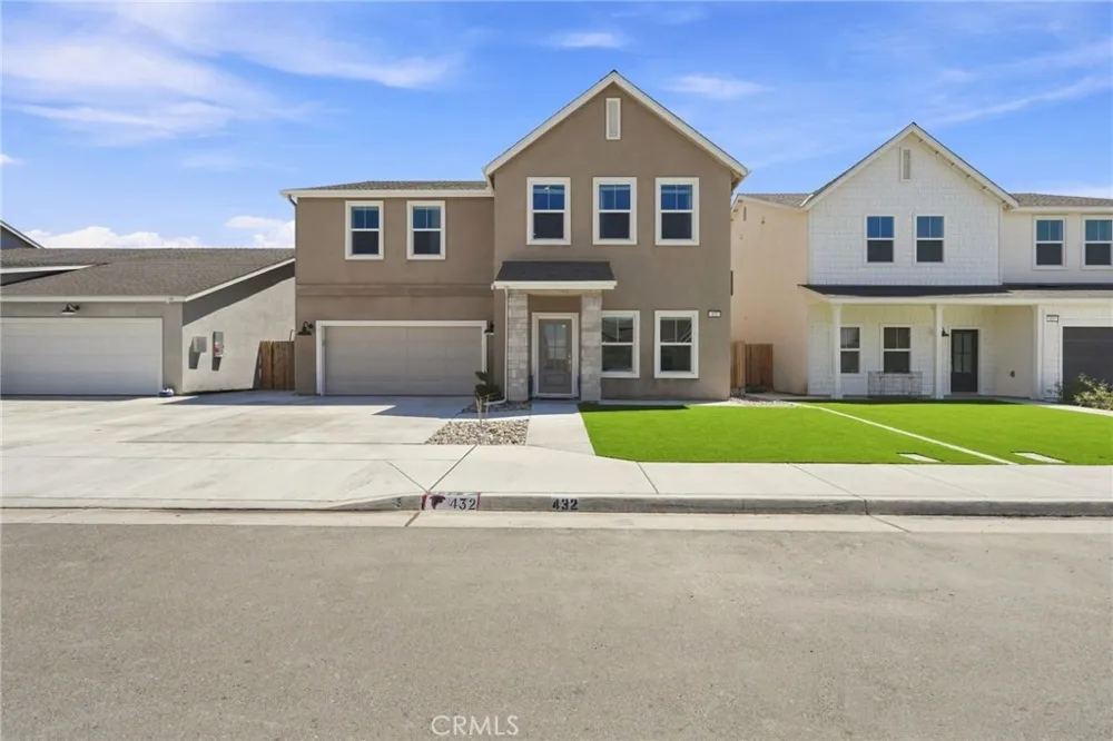 432 University Drive Lemoore, CA 93245