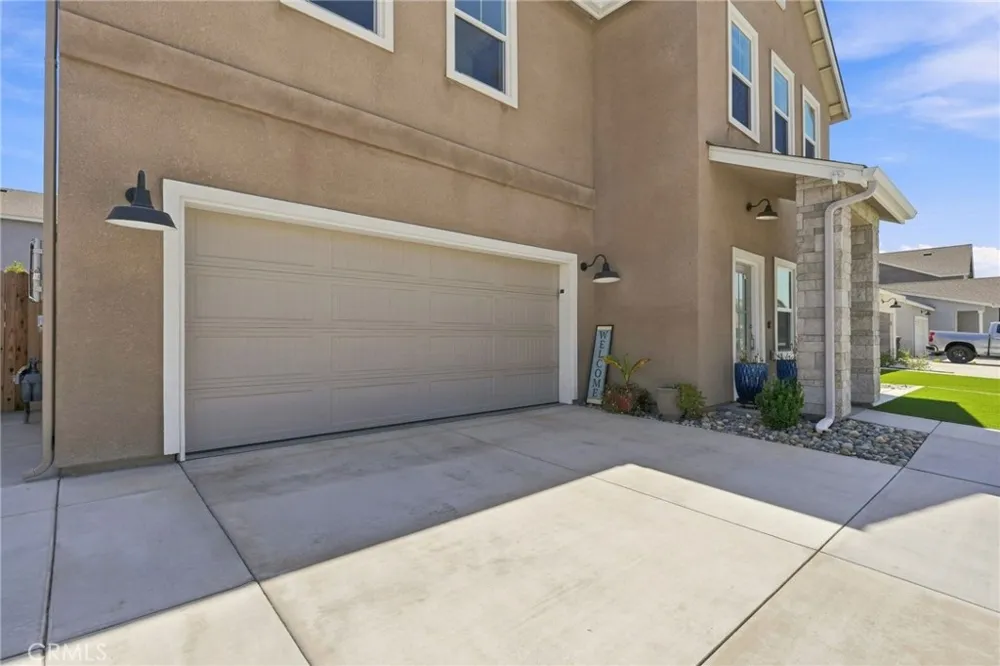 432 University Drive Lemoore, CA 93245