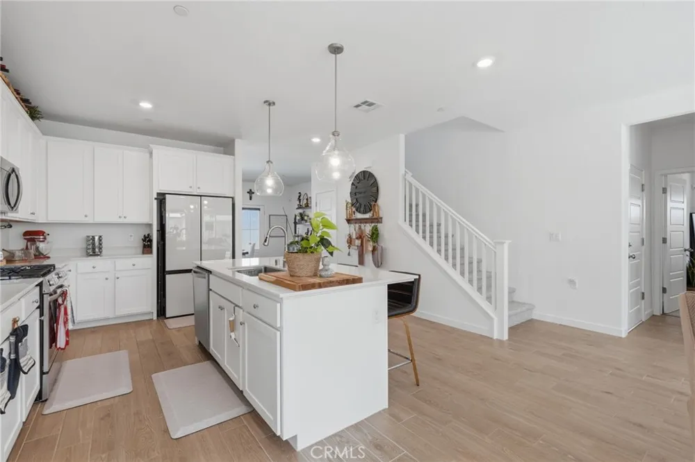 432 University Drive Lemoore, CA 93245