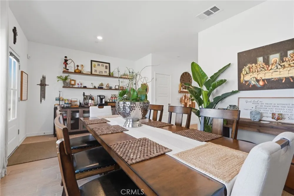432 University Drive Lemoore, CA 93245