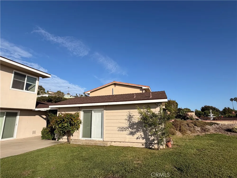 6702 Eddinghill Drive Rancho Palos Verdes, CA 90275