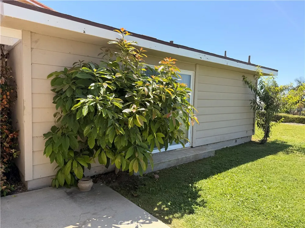 6702 Eddinghill Drive Rancho Palos Verdes, CA 90275