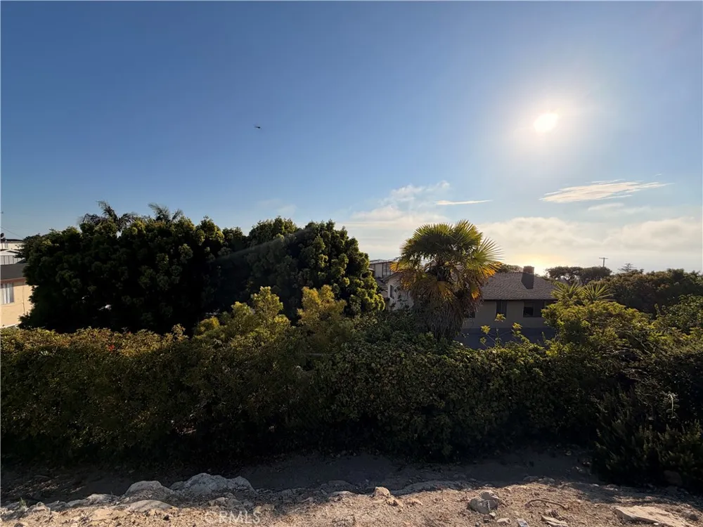 6702 Eddinghill Drive Rancho Palos Verdes, CA 90275