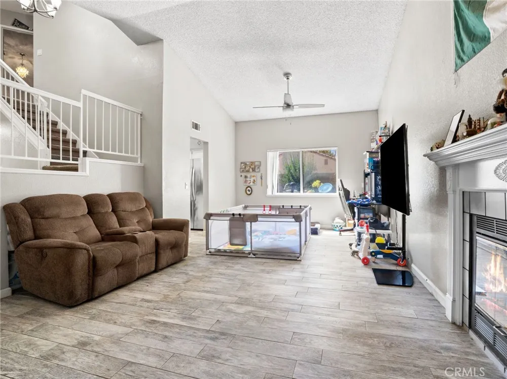1768 Sierra View Lancaster, CA 93535